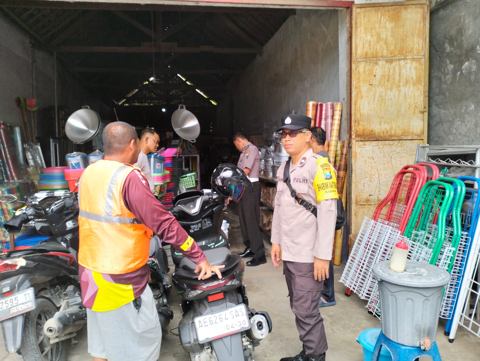 Patroli Polsek Balong Jaga Keamanan Wilayah, Fokus Antisipasi Premanisme dan Kriminalitas