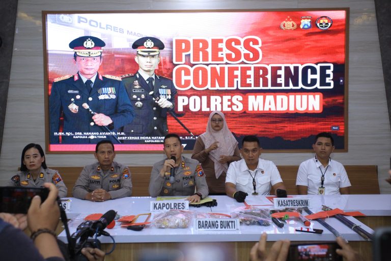 Polres Madiun Amankan Komplotan Pembobol Toko Lintas Daerah