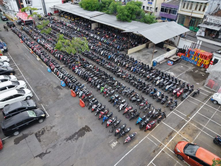 Gratis! Polrestabes Surabaya Siap Kembalikan Ratusan Motor Curian ke Pemiliknya di Bazar Ranmor