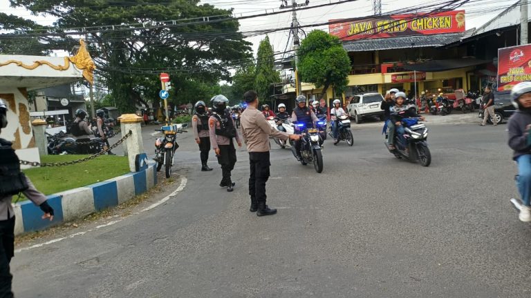 Polsek Ponorogo Laksanakan Cipta Kondisi Antisipasi Kepulangan Warga IKS PI