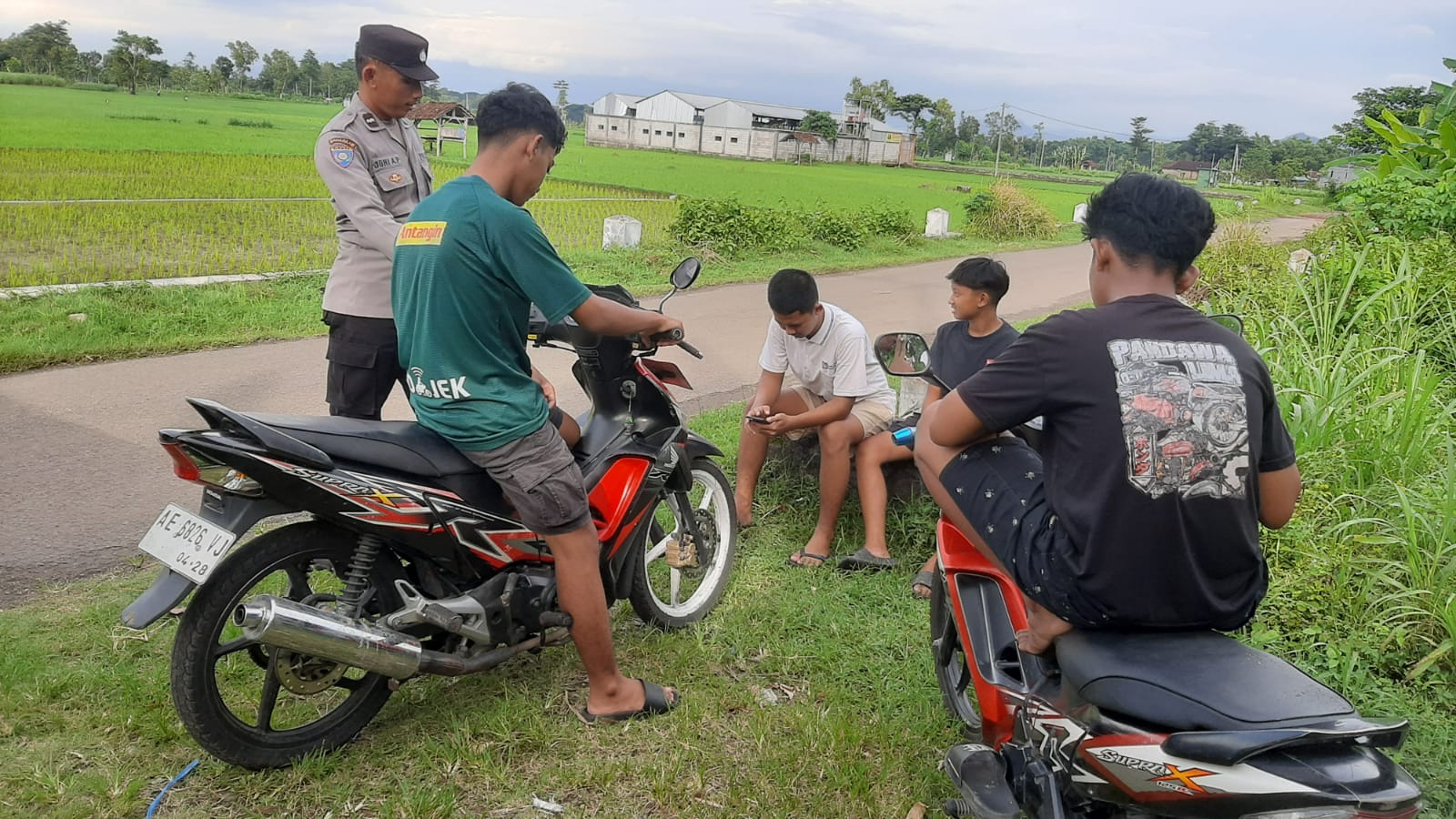 Polsek Slahung Gelar Patroli Antisipasi Laka Lantas dan Balap Liar