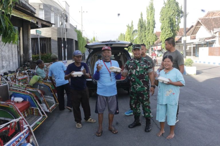 Jumat Berkah Kodim Ponorogo Peduli Sesama