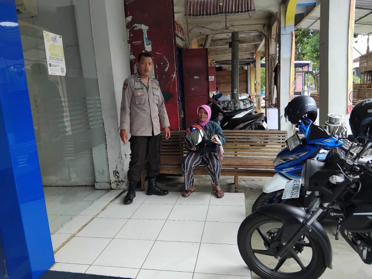 Polsek Balong Laksanakan Patroli Presisi Harkamtibmas Jaga Keamanan Wilayah