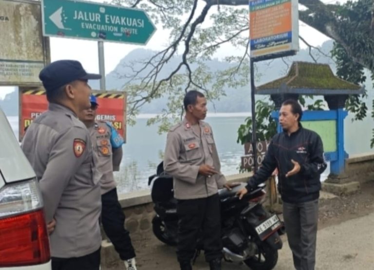Polsek Ngebel Gelar Patroli KRYD, Antisipasi 3C dan Jaga Kondusivitas Kawasan Wisata