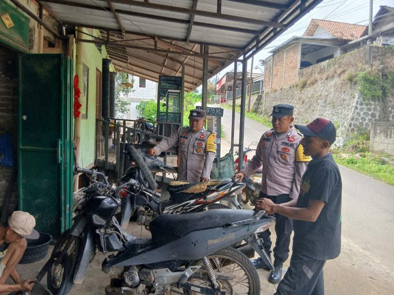 Polsek Pudak Laksanakan Patroli Presisi Cegah Kejahatan dan Laka Lantas