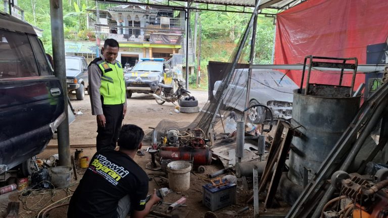 Polsek Ngrayun Gelar Patroli Presisi, Antisipasi 3C dan Bencana Alam