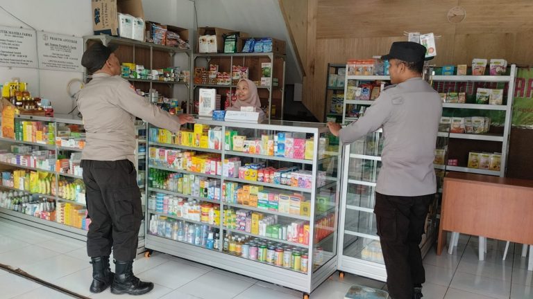 Polsek Pudak Laksanakan Patroli Presisi untuk Jaga Kamtibmas Wilayah Kecamatan Pudak