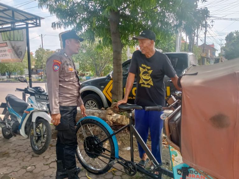 Polsek Ponorogo Tingkatkan Keamanan Wilayah Lewat Patroli Harkamtibmas