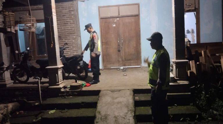 Polsek Sawoo Gelar Patroli Presisi Malam Hari Antisipasi Kriminalitas dan Laka Lantas