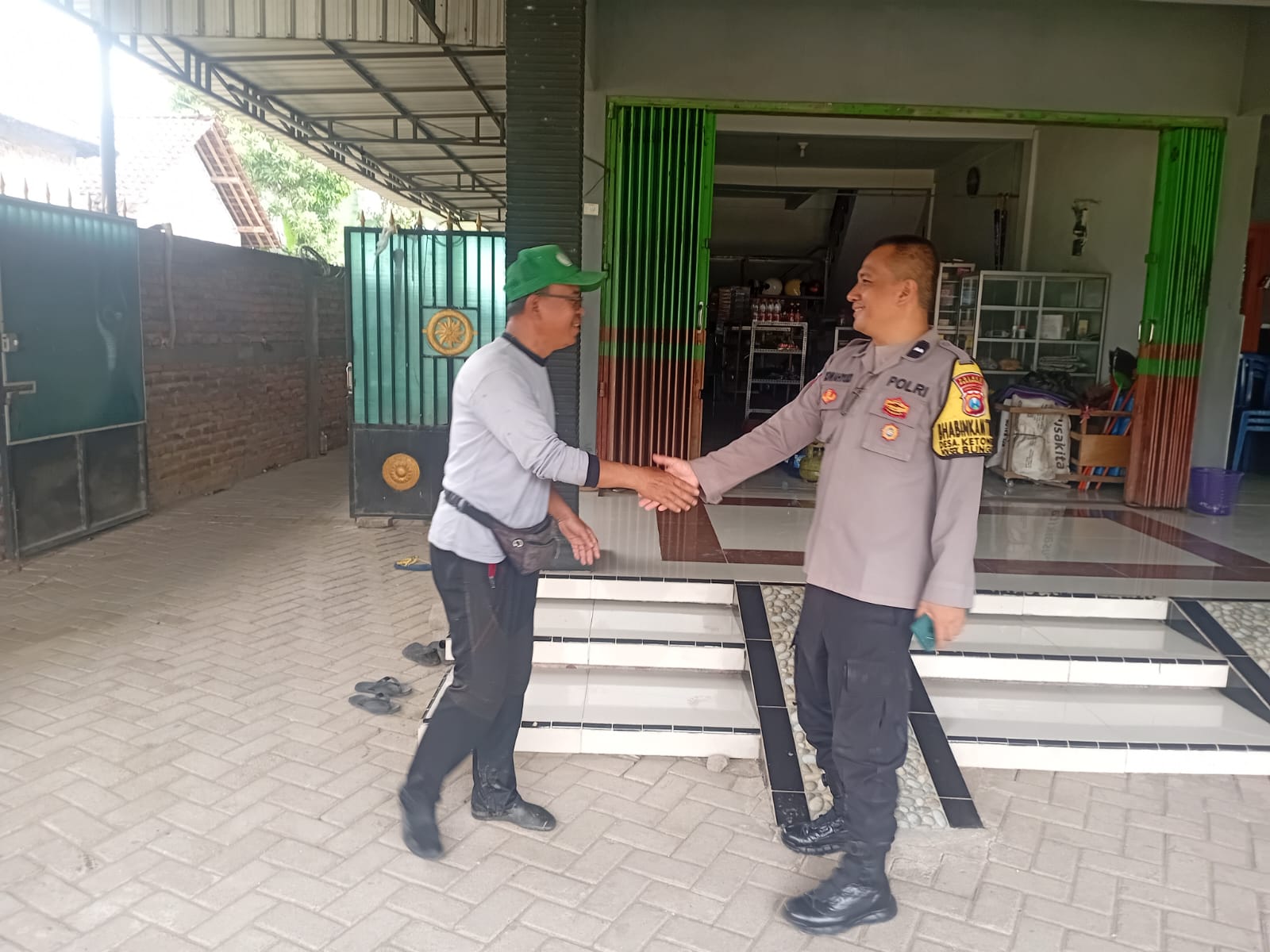 POLSEK BUNGKAL GELAR PATROLI PRESISI KRYD ANTISIPASI GANGGUAN KAMTIBMAS