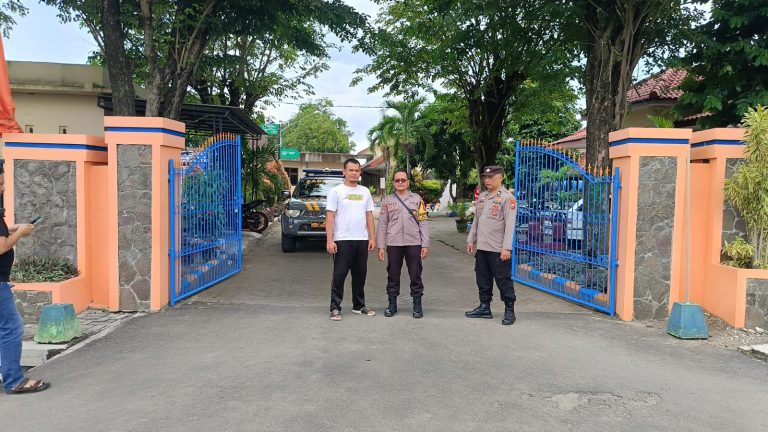POLSEK BABADAN GELAR PATROLI HARKAMTIBMAS KRYD JAGA KEAMANAN WILAYAH