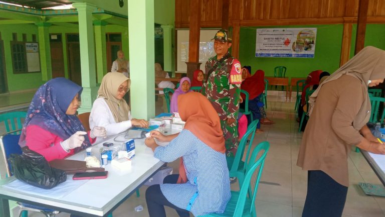 Optimalisasi Layanan, Babinsa Kodim Ponorogo Pendampingan Posyandu ILP