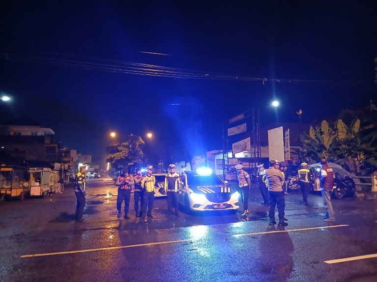 Polres Ponorogo Siaga Cipkon Ramadan 1447 H, Patroli Tetap Berjalan Meski Diguyur Hujan