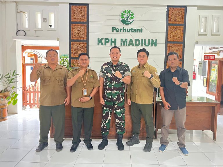 Jalin Silaturahmi, Dandim Ponorogo Kunjungan Kerja ke KPH Madiun