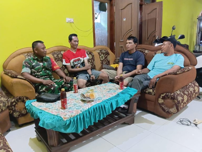 Anjangsana, Sarana Efektif Babinsa Kodim Ponorogoo Jalin Kedekatan Dengan Warga