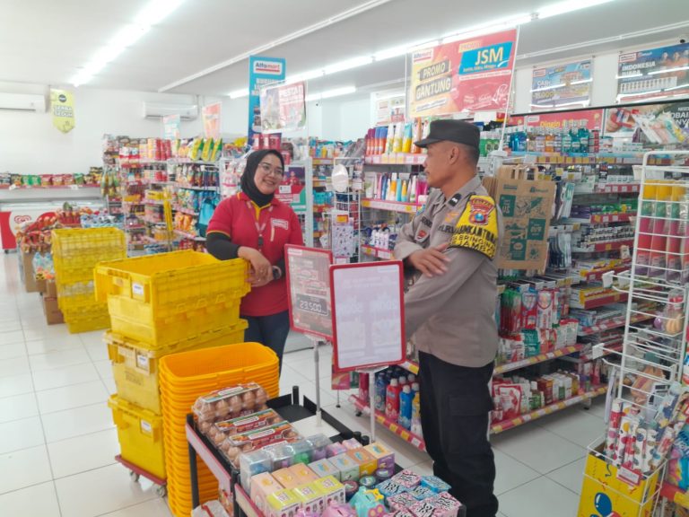 Polsek Jambon Gelar Patroli Presisi Antisipasi Kriminalitas dan Bencana Alam
