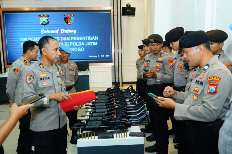 Polda Jatim Periksa 584 Senpi Organik di Polres Ponorogo, Berfungsi Dengan Baik