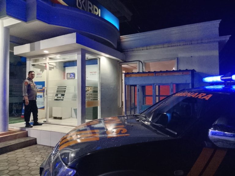 POLSEK PULUNG GELAR PATROLI PRESISI KRYD ANTISIPASI GANGGUAN KAMTIBMAS