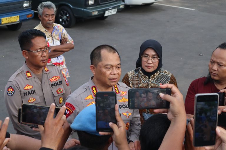 Polrestabes Surabaya Amankan Tersangka Pencabulan Terhadap Tujuh Anak Dibawah Umur