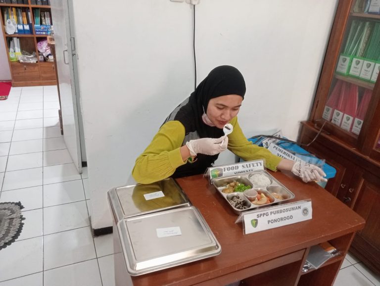 Sidokkes Polres Ponorogo Pastikan Makanan di Tiga SPPG Aman, Seluruh Sampel Negatif Zat Berbahaya