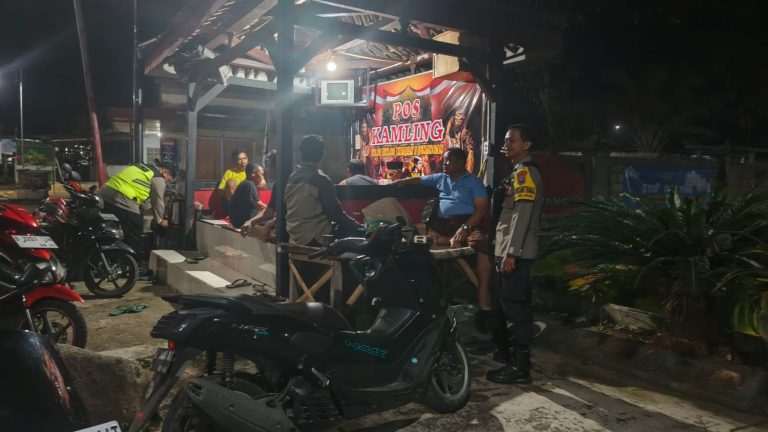 POLSEK JENANGAN TINGKATKAN KEGIATAN PATROLI PRESISI GUNA CIPTAKAN SITUASI KAMTIBMAS KONDUSIF
