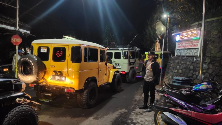 Long Weekend : Polres Probolinggo Pertebal Pengamanan di Kawasan Wisata Bromo