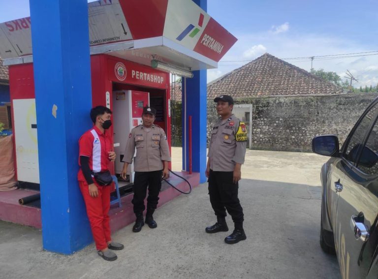 Polsek Pulung Intensifkan Patroli Presisi Antisipasi Gangguan Kamtibmas