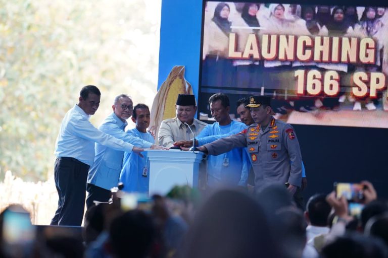 Panen Raya di Tuban, Presiden Prabowo Apresiasi Peran Polri Wujudkan Ketahanan Pangan Nasional