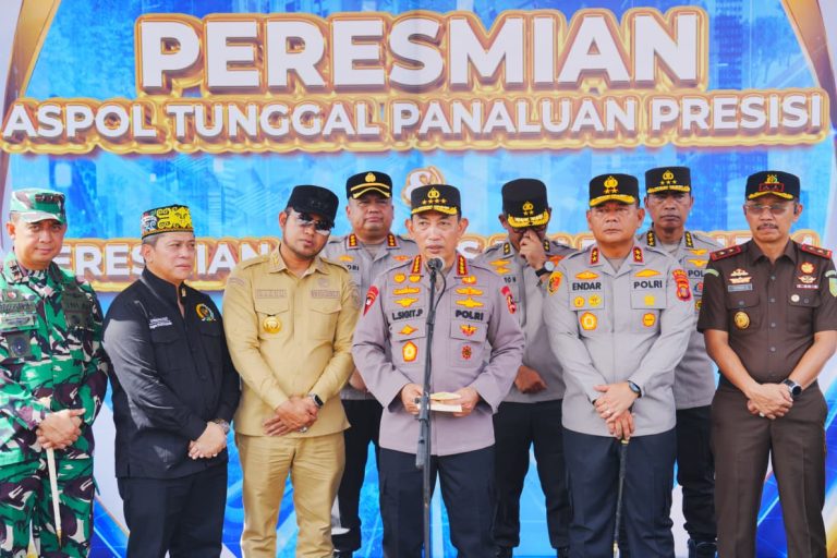 Resmikan Asrama dan Sarpras Polda Kaltim, Kapolri: Berikan Pengabdian Terbaik untuk Masyarakat