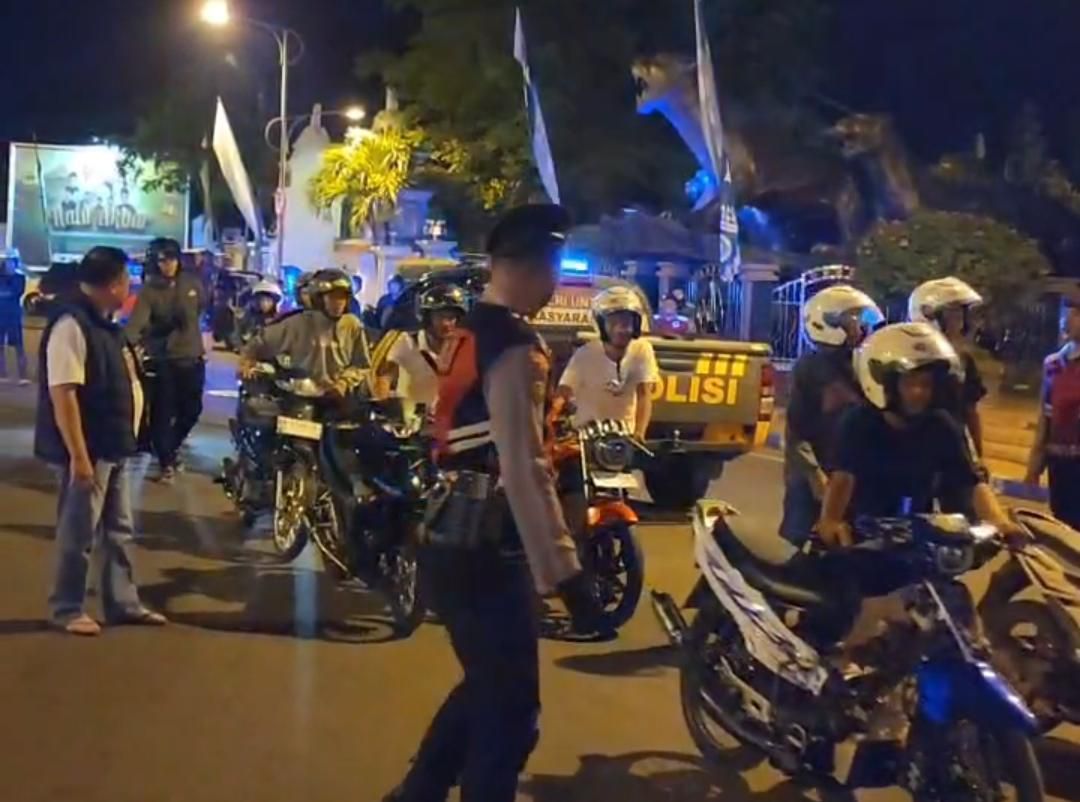 SATLANTAS POLRES PONOROGO INTENSIFKAN PATROLI MALAM DAN PENERTIBAN BALAP LIAR
