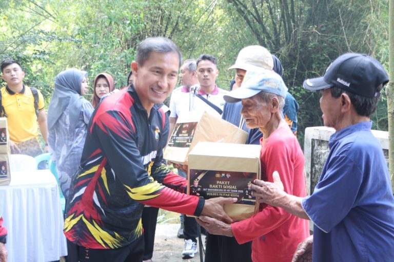 Polres Blitar Kota Resmikan Jembatan Merah Putih Presisi Penghubung Dua Desa