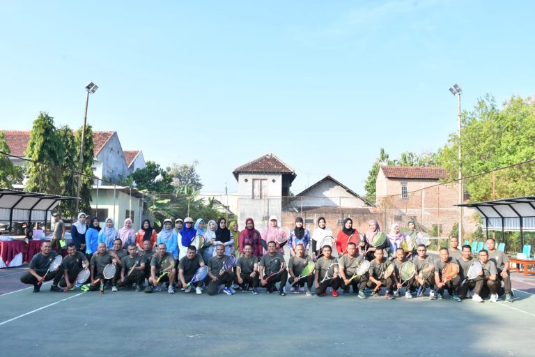 Kodim Ponorogo Gelar Olahraga Bersama Wujudkan Fisik Yang Kuat dan Jiwa Korsa