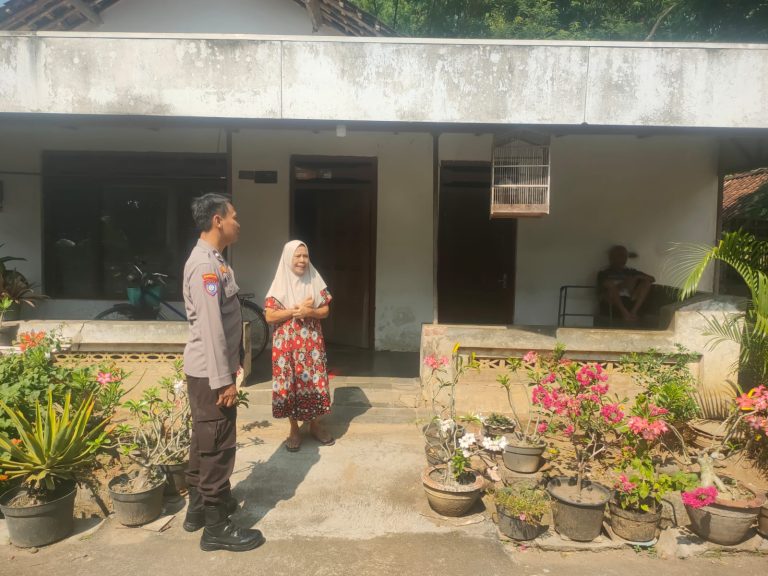 Patroli Presisi Polsek Jetis Intensifkan Pengawasan Kamtibmas dan Antisipasi Kejahatan Jalanan