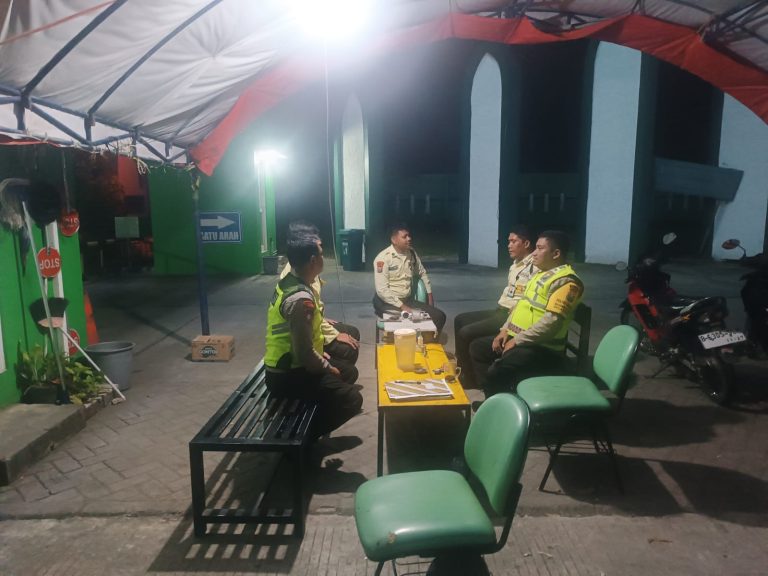 Patroli Presisi Polsek Jenangan Intensifkan Harkamtibmas dan Antisipasi Kejahatan 3C