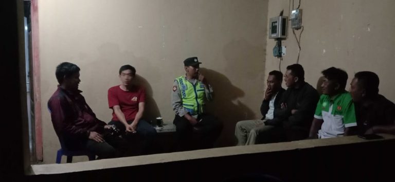 Patroli Presisi Polsek Ngrayun Intensifkan Harkamtibmas dan Antisipasi Gangguan Kamtibmas di Wilayah Kecamatan Ngrayun