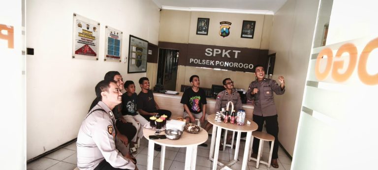 Patroli Harkamtibmas Polsek Ponorogo Tingkatkan Kehadiran Polisi di Tengah Masyarakat