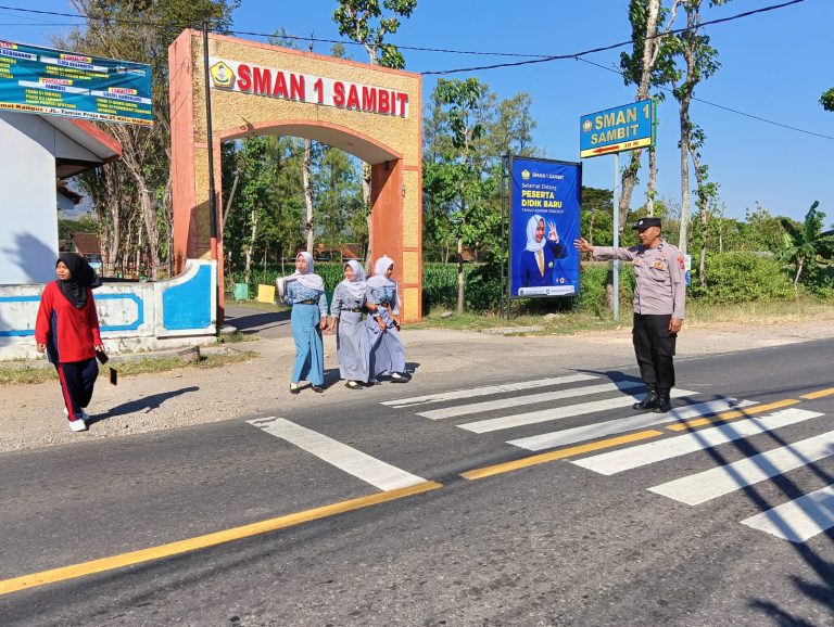 Patroli KRYD Polsek Sambit Intensifkan Harkamtibmas dan Edukasi Masyarakat Cegah Gangguan Kamtibmas