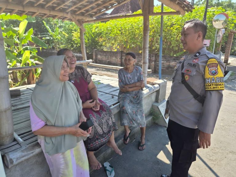 Patroli Presisi Polsek Bungkal Tingkatkan Kewaspadaan Masyarakat dan Cegah Gangguan Kamtibmas