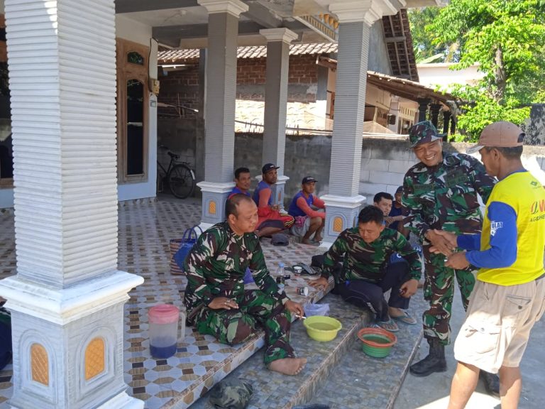 Secangkir Kopi Perekat TNI dan Masyarakat Desa Bulu Lor