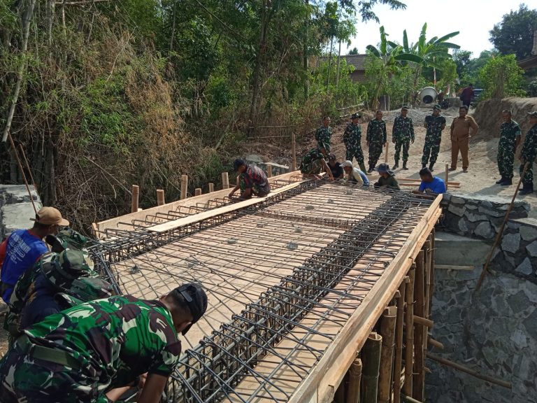 Lihat Progres Sasaran Fisik, Dansatgas TMMD 129 Terjun ke Lokasi