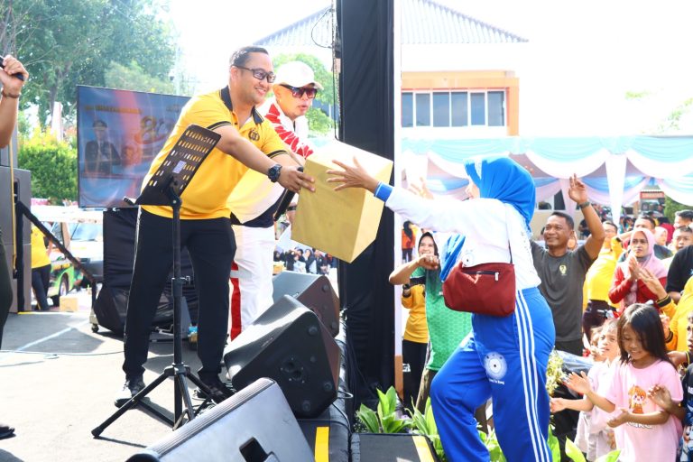 Polres Gresik Hadir Untuk Masyarakat, Gelar Bhayangkara Fest 2026 Pererat Kebersamaan