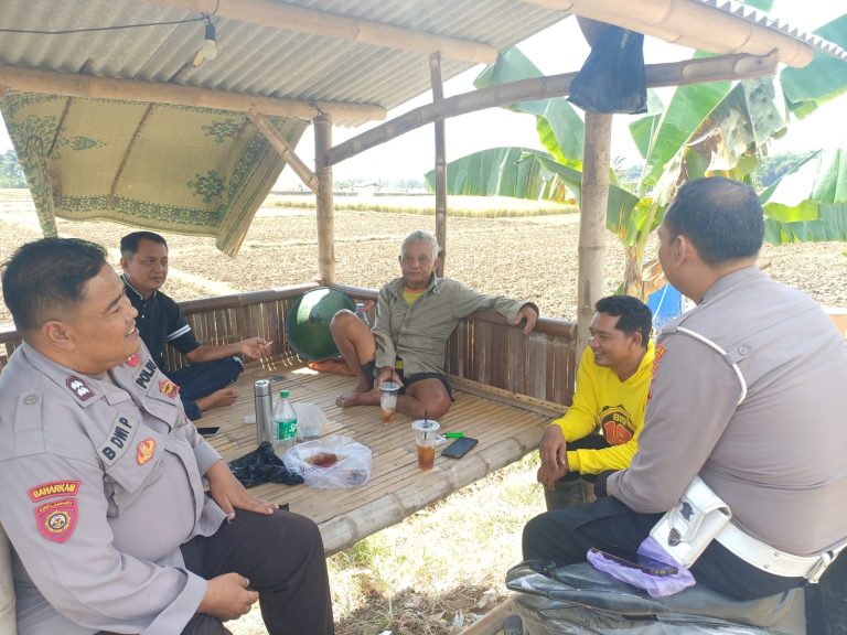 Patroli KRYD Polsek Slahung Tingkatkan Edukasi Kamtibmas, Cegah 3C dan Penipuan Digital
