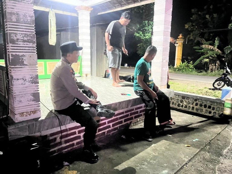 Patroli Blue Light Polsek Balong Perkuat Harkamtibmas dan Antisipasi 3C di Wilayah Balong