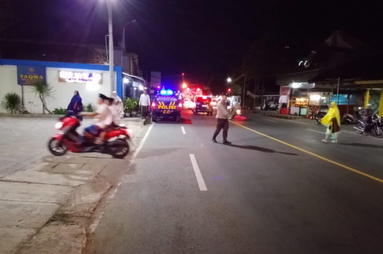 Patroli Presisi Polsek Jetis Intensifkan Pengawasan Malam Hari demi Jaga Kondusivitas Wilayah