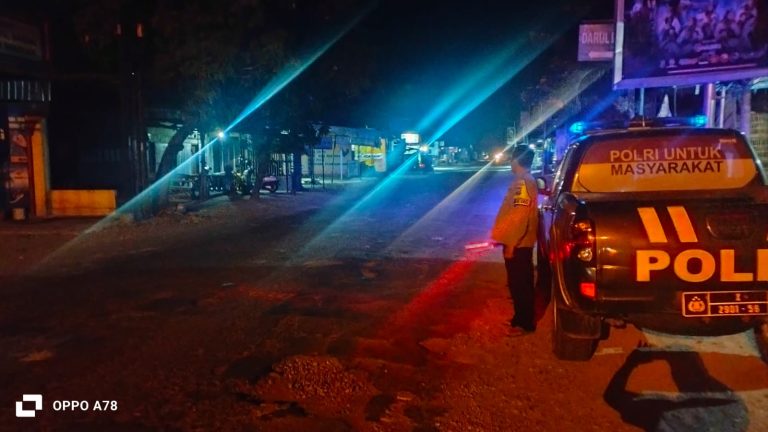 Patroli Presisi Polsek Sukorejo Perkuat Harkamtibmas dan Ajak Warga Jaga Kondusivitas Lingkungan