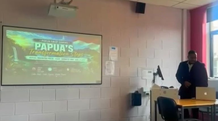 Diaspora Papua di Inggris Bahas Strategi Pembangunan Papua bersama Mahasiswa Doktoral Internasional