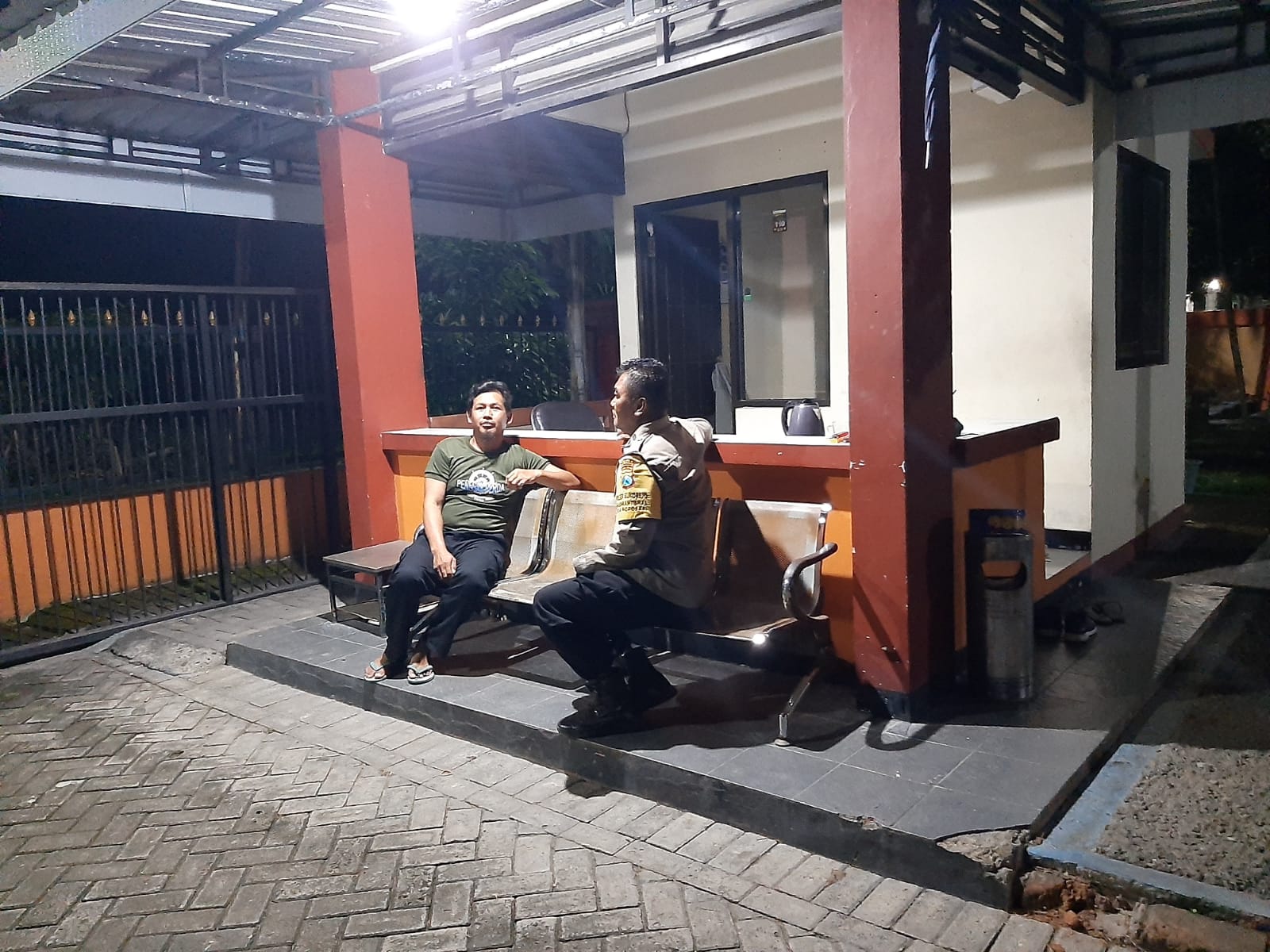 Patroli Presisi Polsek Jetis Intensifkan Pengamanan Malam, Ciptakan Situasi Kamtibmas Tetap Kondusif
