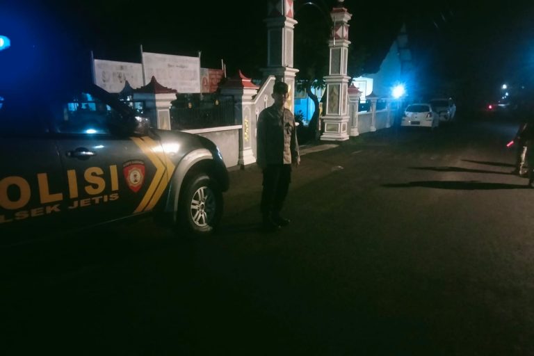 Polsek Jambon Intensifkan Patroli Blue Light, Antisipasi Gangguan Kamtibmas dan Kejahatan Malam Hari