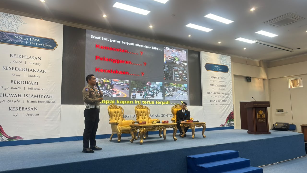 Polres Ponorogo Edukasi Mahasiswa Unida Gontor melalui Seminar Tertib Berlalu Lintas