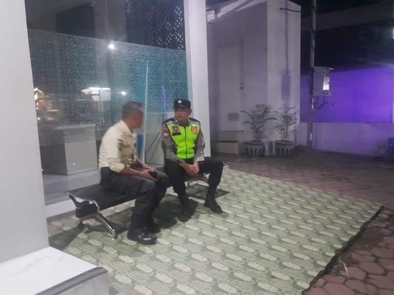 Polsek Jambon Gelar Patroli Blue Light, Antisipasi Balap Liar, Kejahatan 3C, dan Potensi Bencana Alam